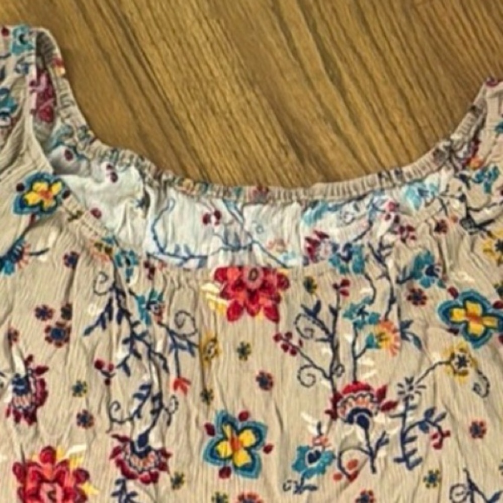 Floral Cropped Top L | Off shoulder cropped top L - Picture 3 of 5